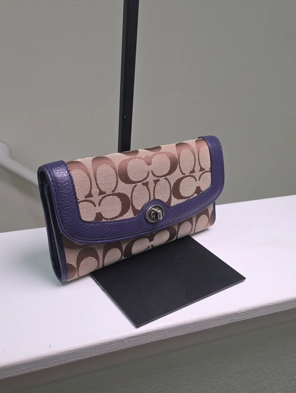 Coach Park F49145 Signature Turnlock Indigo Slim Envelope Wallet/Checkbook EUC